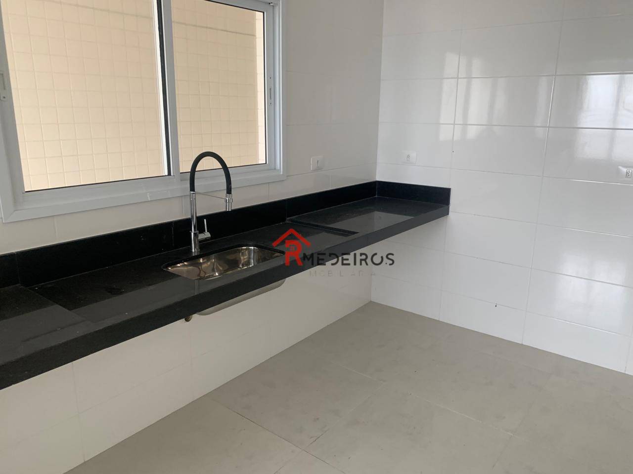 Apartamento à venda com 3 quartos, 181m² - Foto 9