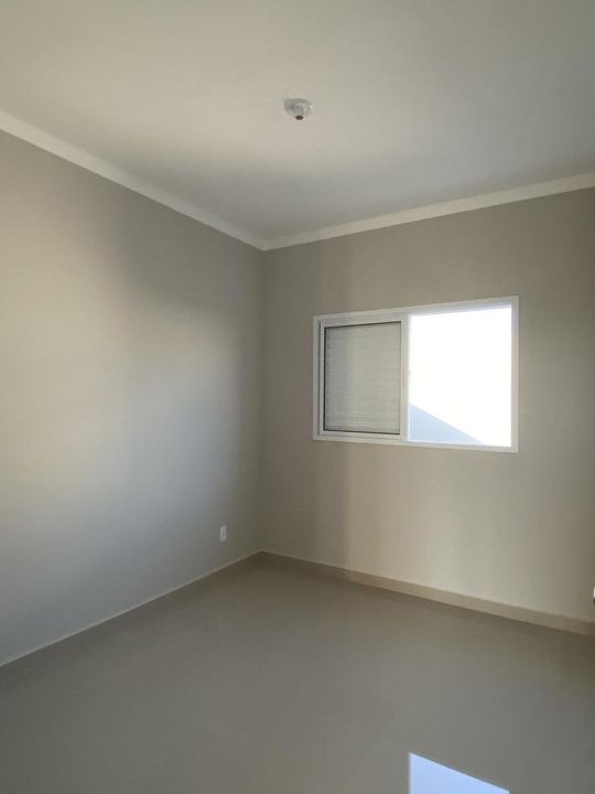 Casa à venda com 3 quartos, 150m² - Foto 9