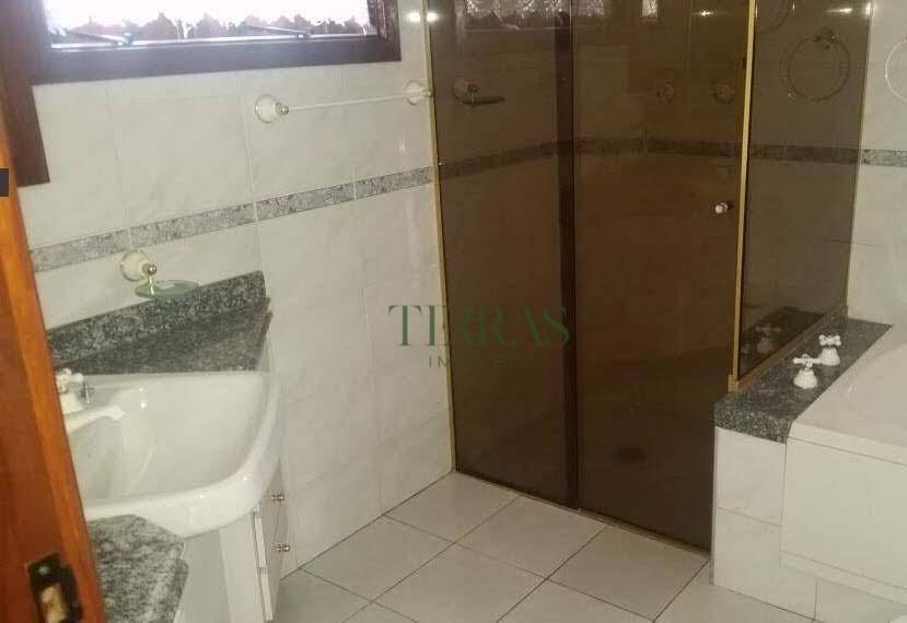 Casa de Condomínio à venda com 4 quartos, 370m² - Foto 2