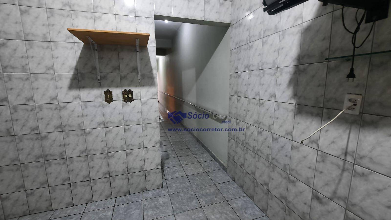 Casa à venda com 2 quartos, 100m² - Foto 14