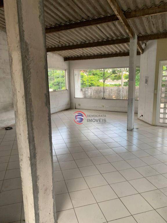 Sobrado à venda com 3 quartos, 330m² - Foto 34