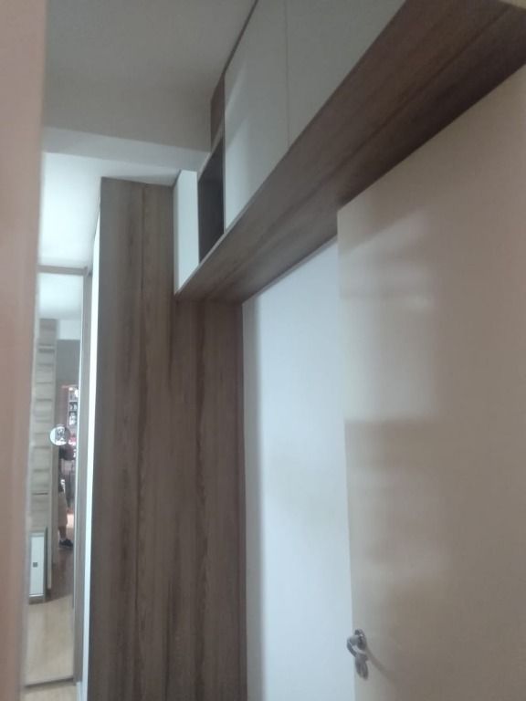 Apartamento à venda com 2 quartos, 40m² - Foto 11