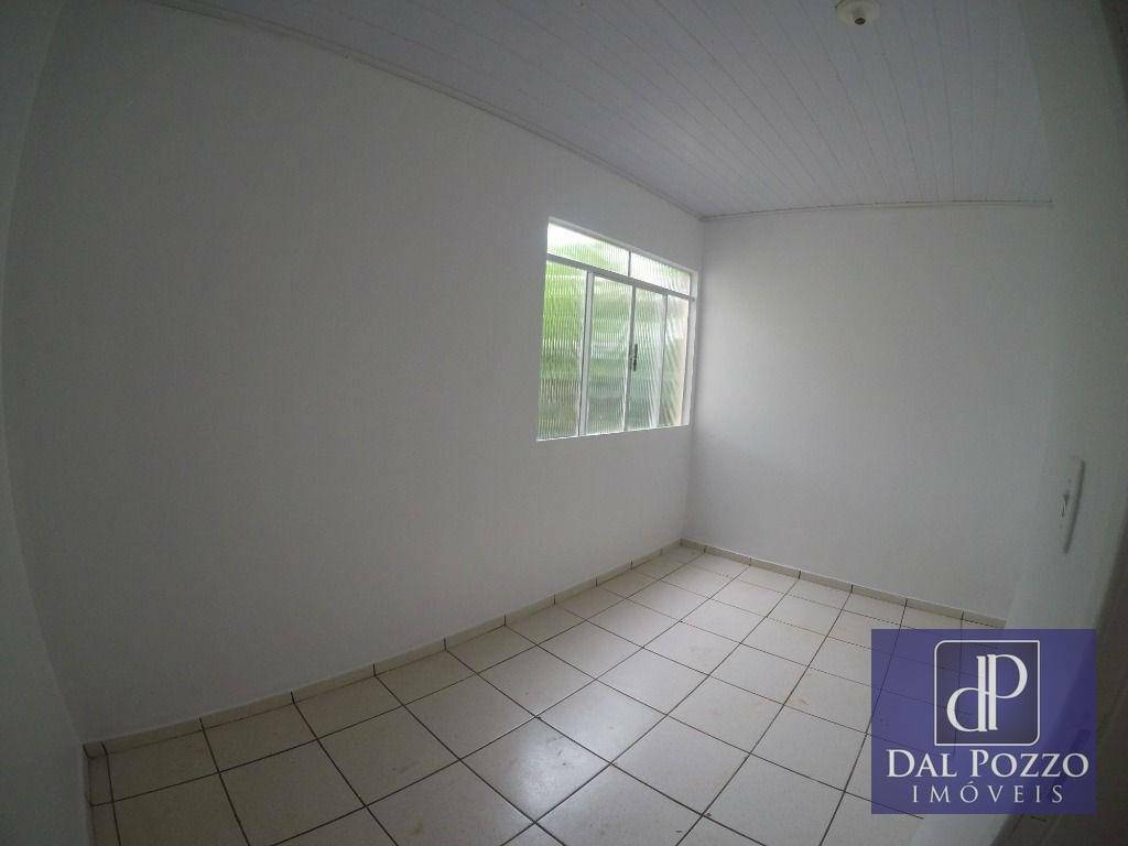 Casa à venda com 2 quartos, 99m² - Foto 9