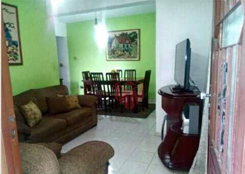 Sobrado à venda com 4 quartos, 206m² - Foto 1