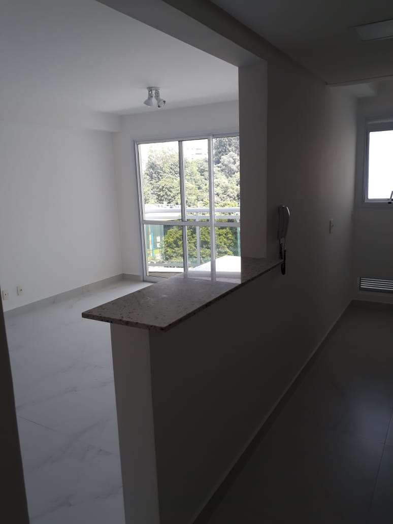 Apartamento à venda com 2 quartos, 72m² - Foto 4