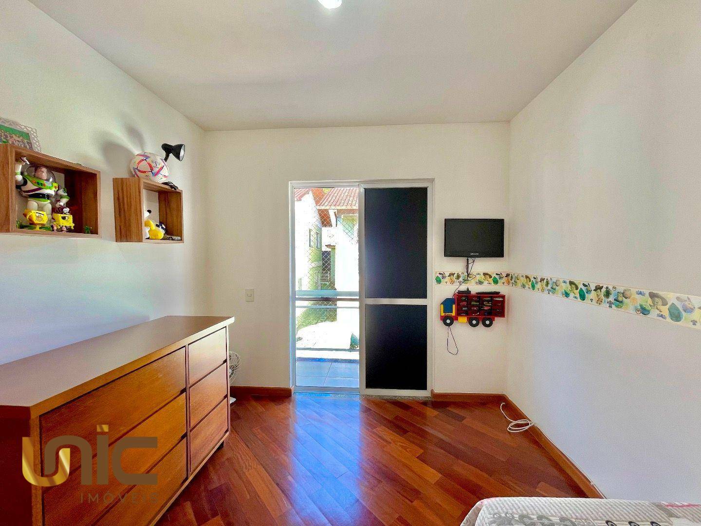 Casa de Condomínio à venda com 4 quartos, 258m² - Foto 27