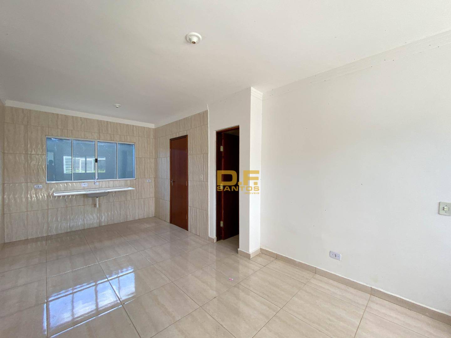 Sobrado à venda com 2 quartos, 1m² - Foto 12