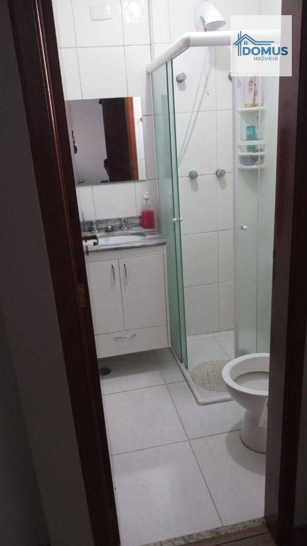 Apartamento à venda com 2 quartos, 68m² - Foto 10