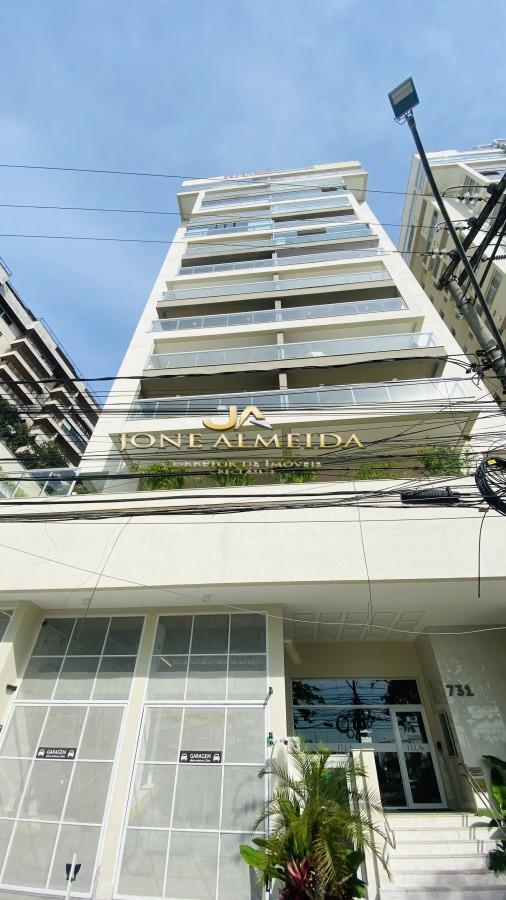 Cobertura à venda com 3 quartos, 200m² - Foto 2