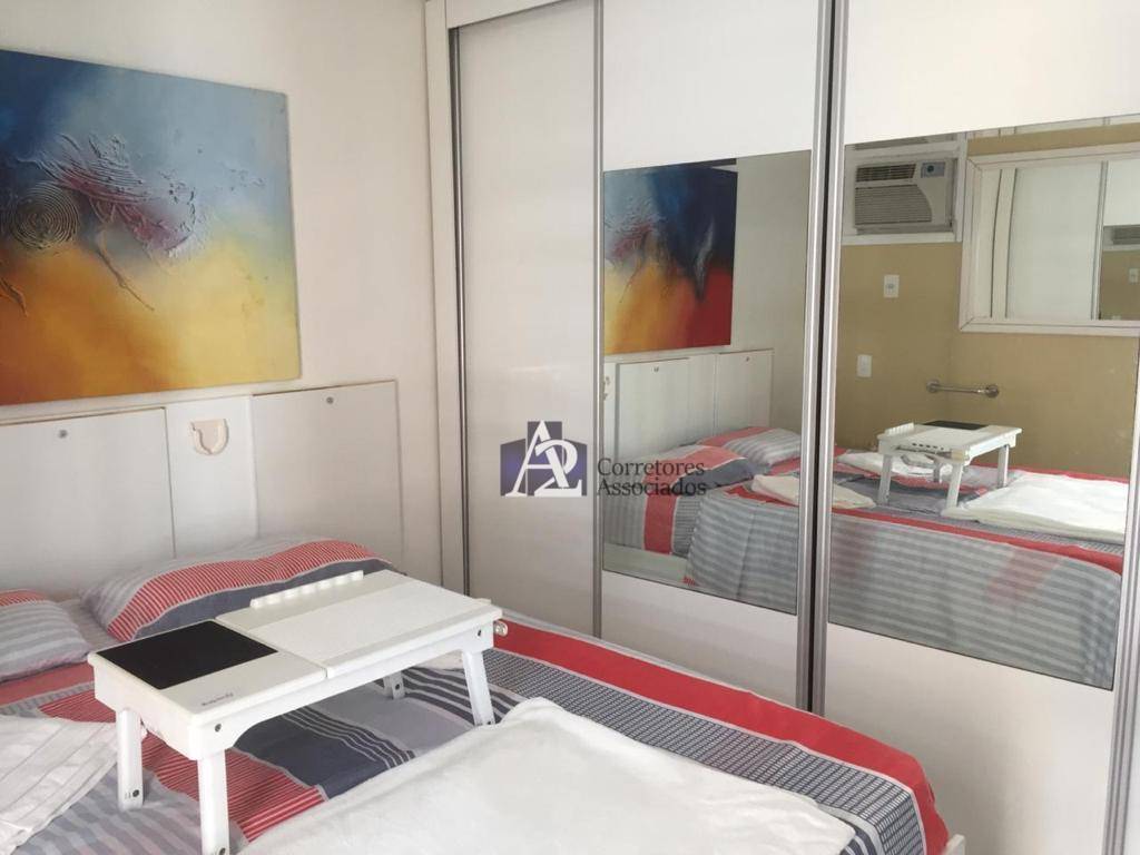 Apartamento à venda com 2 quartos, 74m² - Foto 13