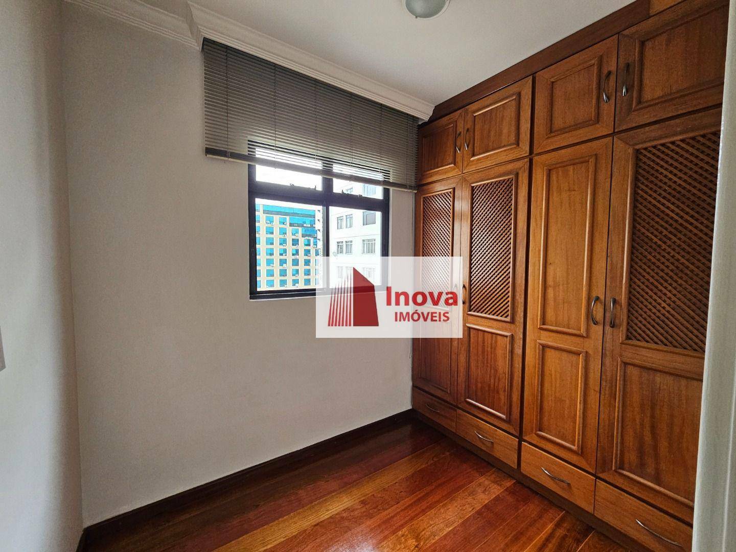 Apartamento à venda com 3 quartos, 180m² - Foto 44