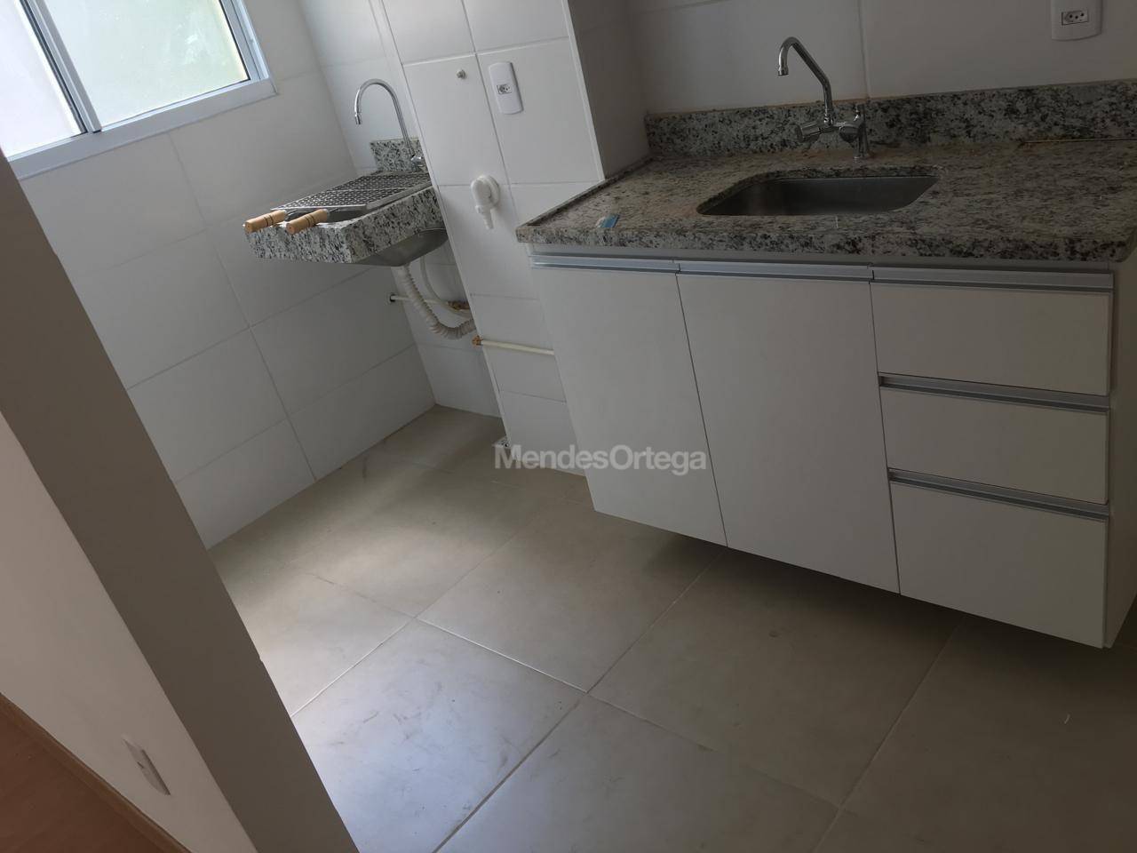 Apartamento à venda e aluguel com 2 quartos, 48m² - Foto 9