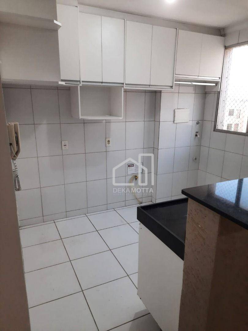 Apartamento à venda com 2 quartos, 48m² - Foto 6