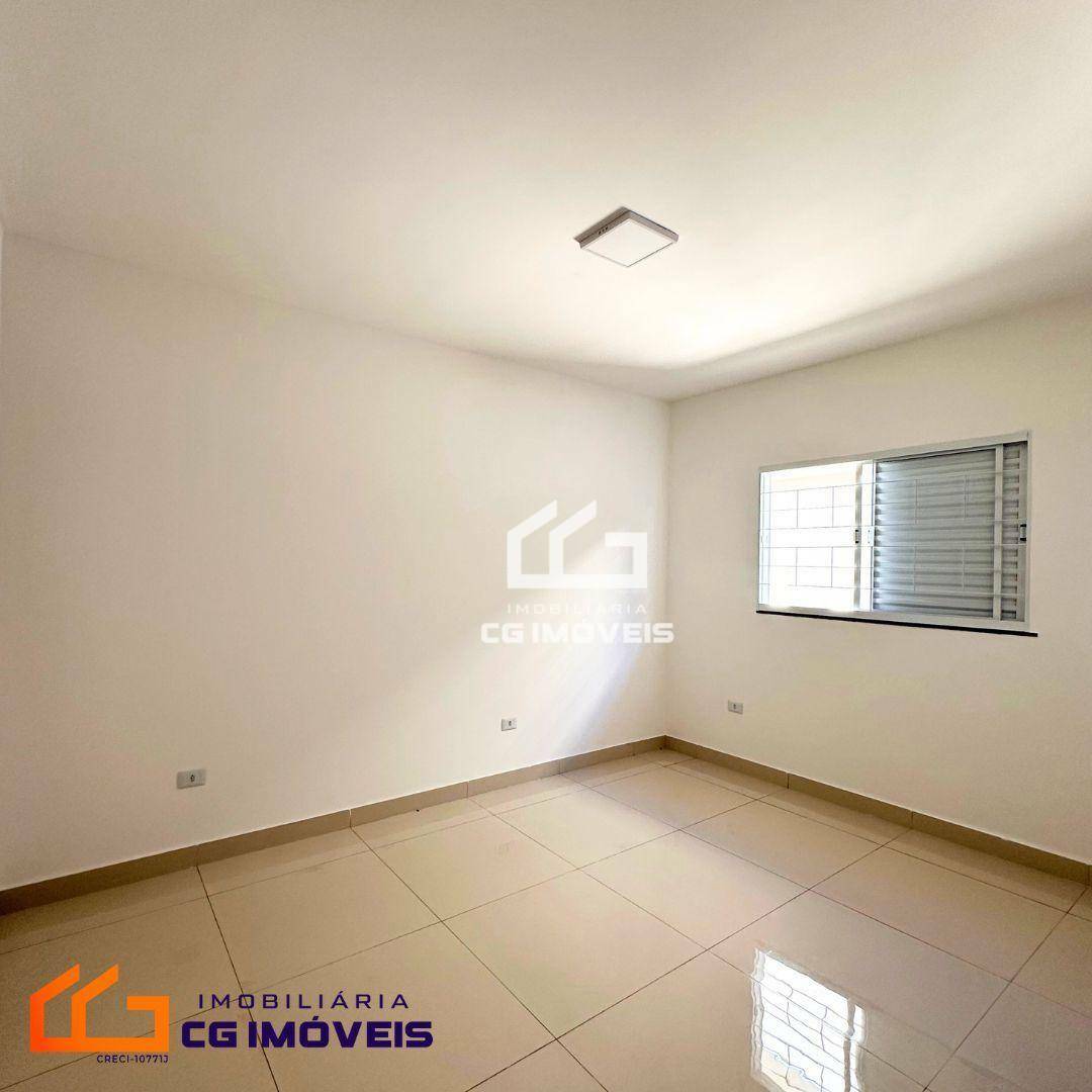 Casa à venda com 2 quartos, 91m² - Foto 4