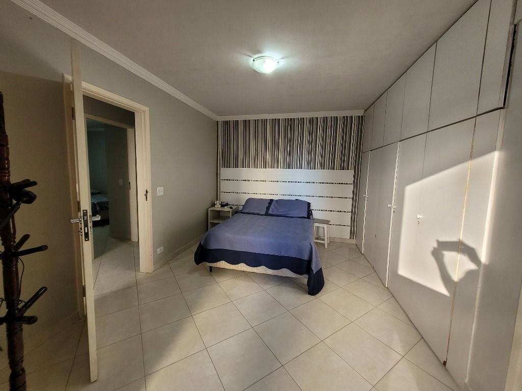 Apartamento à venda com 3 quartos, 130m² - Foto 9