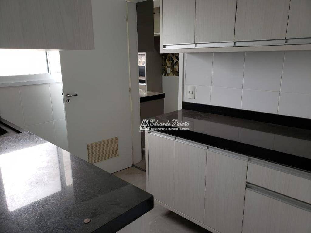 Apartamento à venda com 3 quartos, 154m² - Foto 5