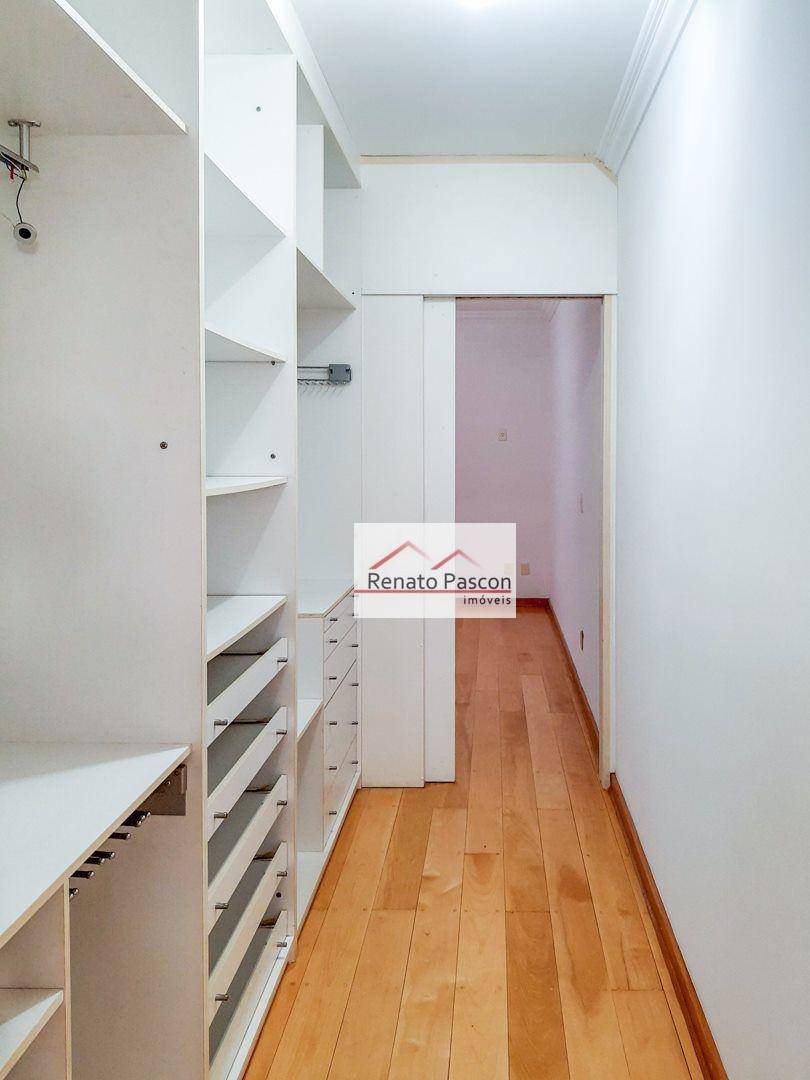 Apartamento à venda com 3 quartos, 209m² - Foto 17