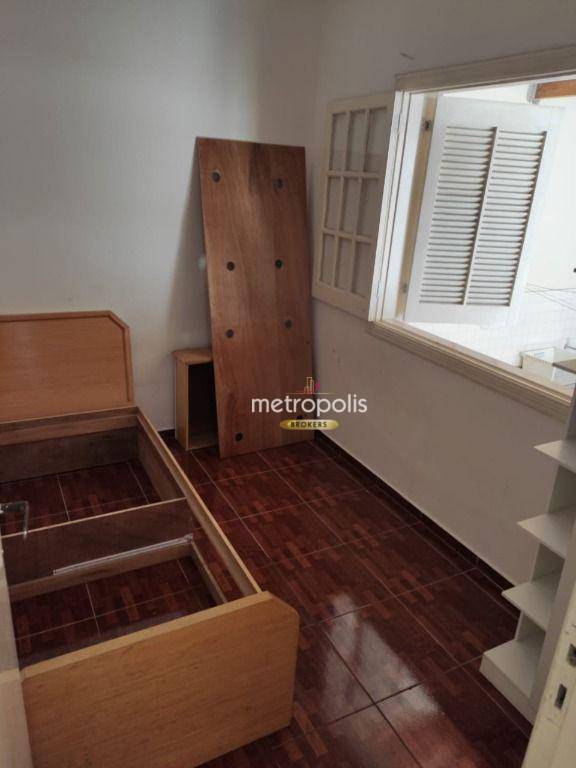 Casa para alugar com 1 quarto, 50m² - Foto 2