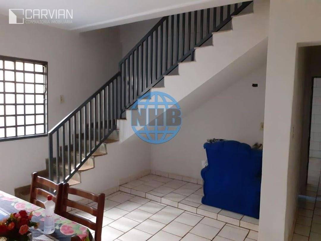 Casa à venda com 3 quartos, 189m² - Foto 12