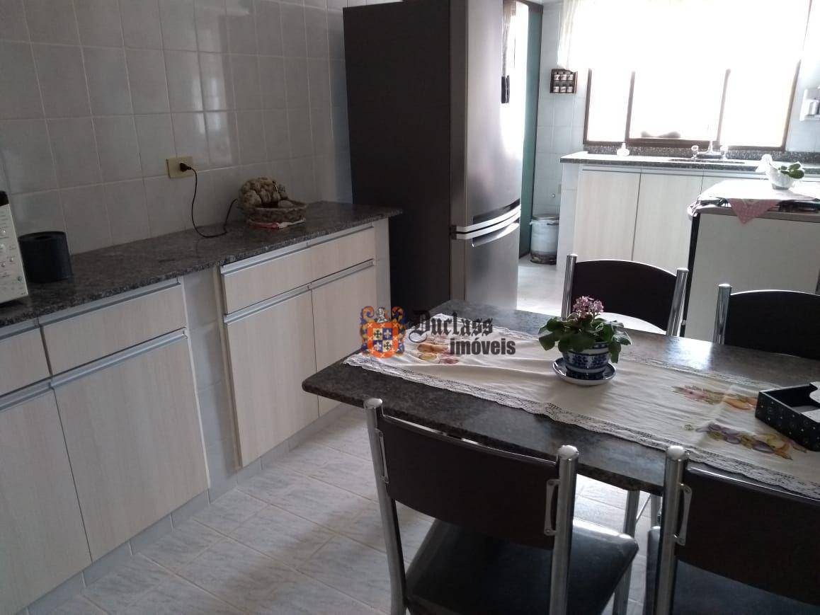 Apartamento à venda com 3 quartos, 140m² - Foto 26