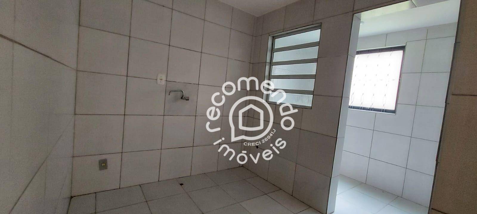 Apartamento à venda com 2 quartos, 42m² - Foto 17