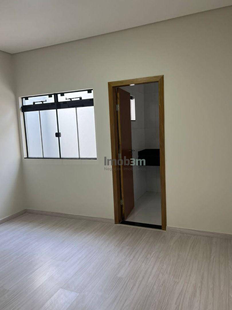 Casa à venda com 3 quartos, 81m² - Foto 12