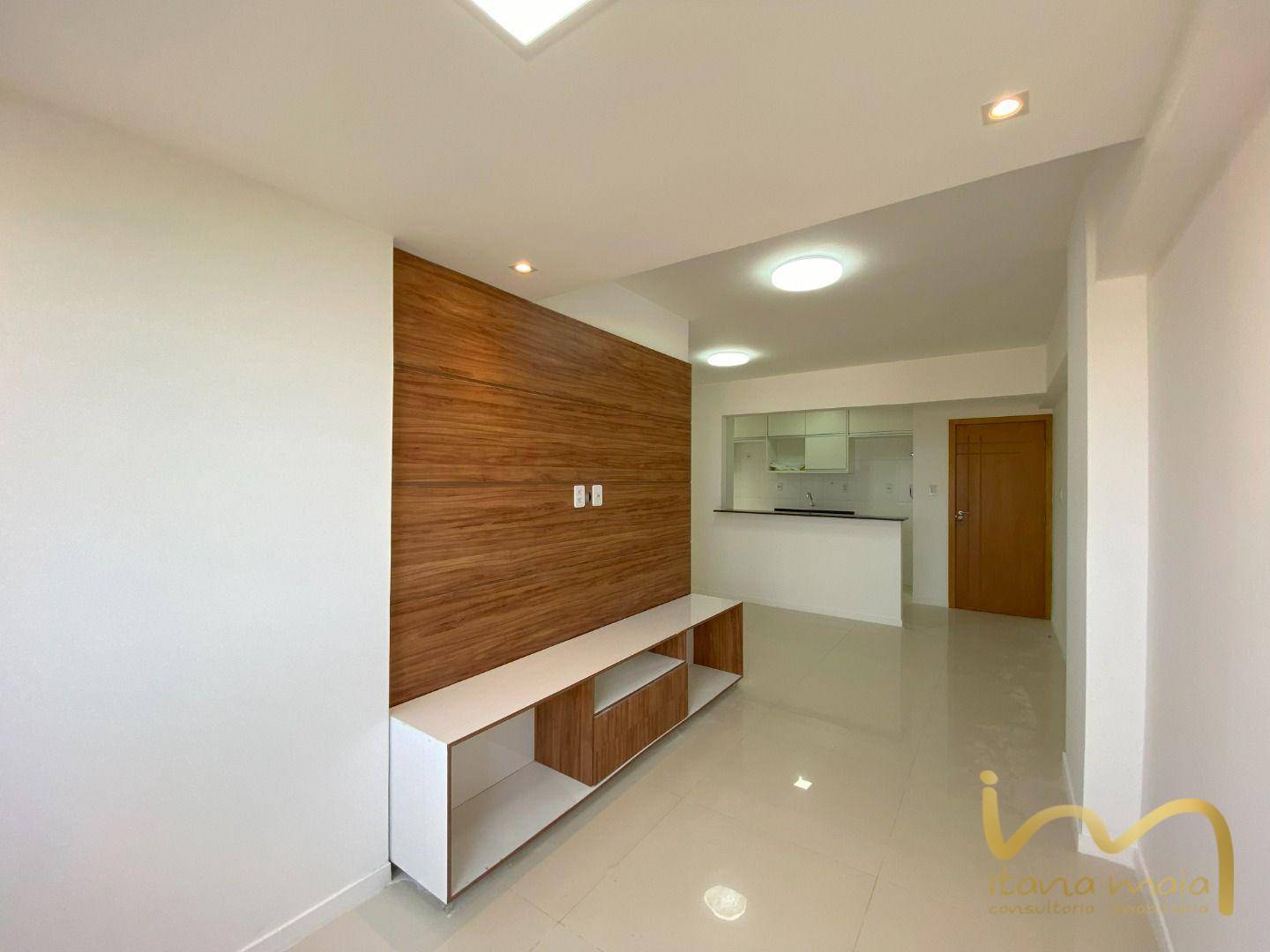 Apartamento para alugar com 3 quartos, 72m² - Foto 1