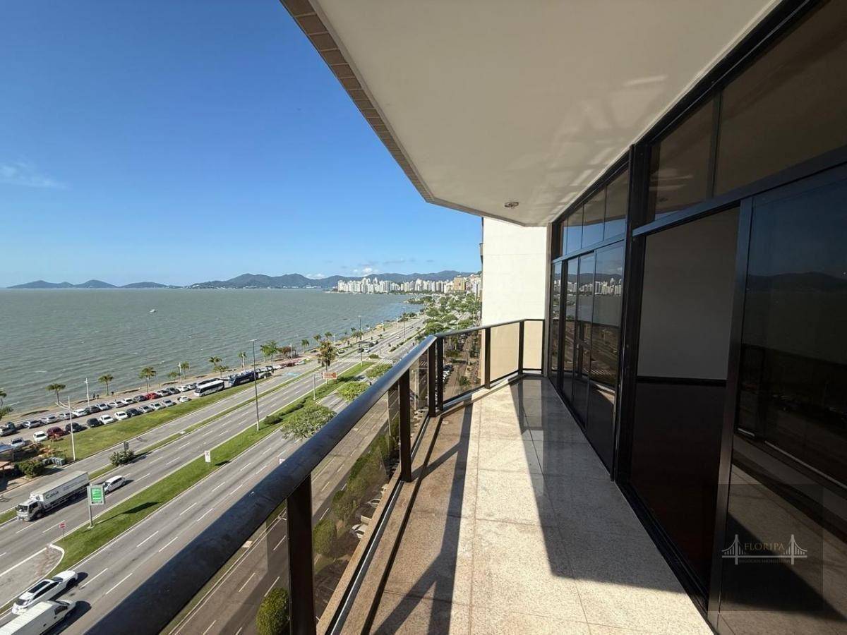 Apartamento, 4 quartos, 315 m² - Foto 1