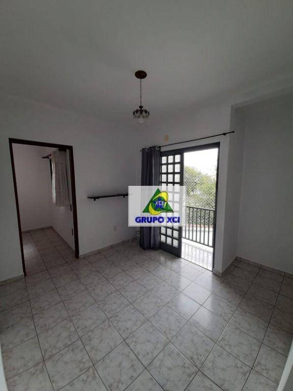 Casa à venda e aluguel com 3 quartos, 140m² - Foto 29