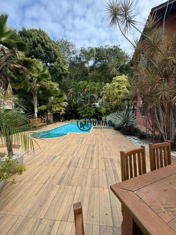 Casa à venda com 4 quartos, 1000m² - Foto 7