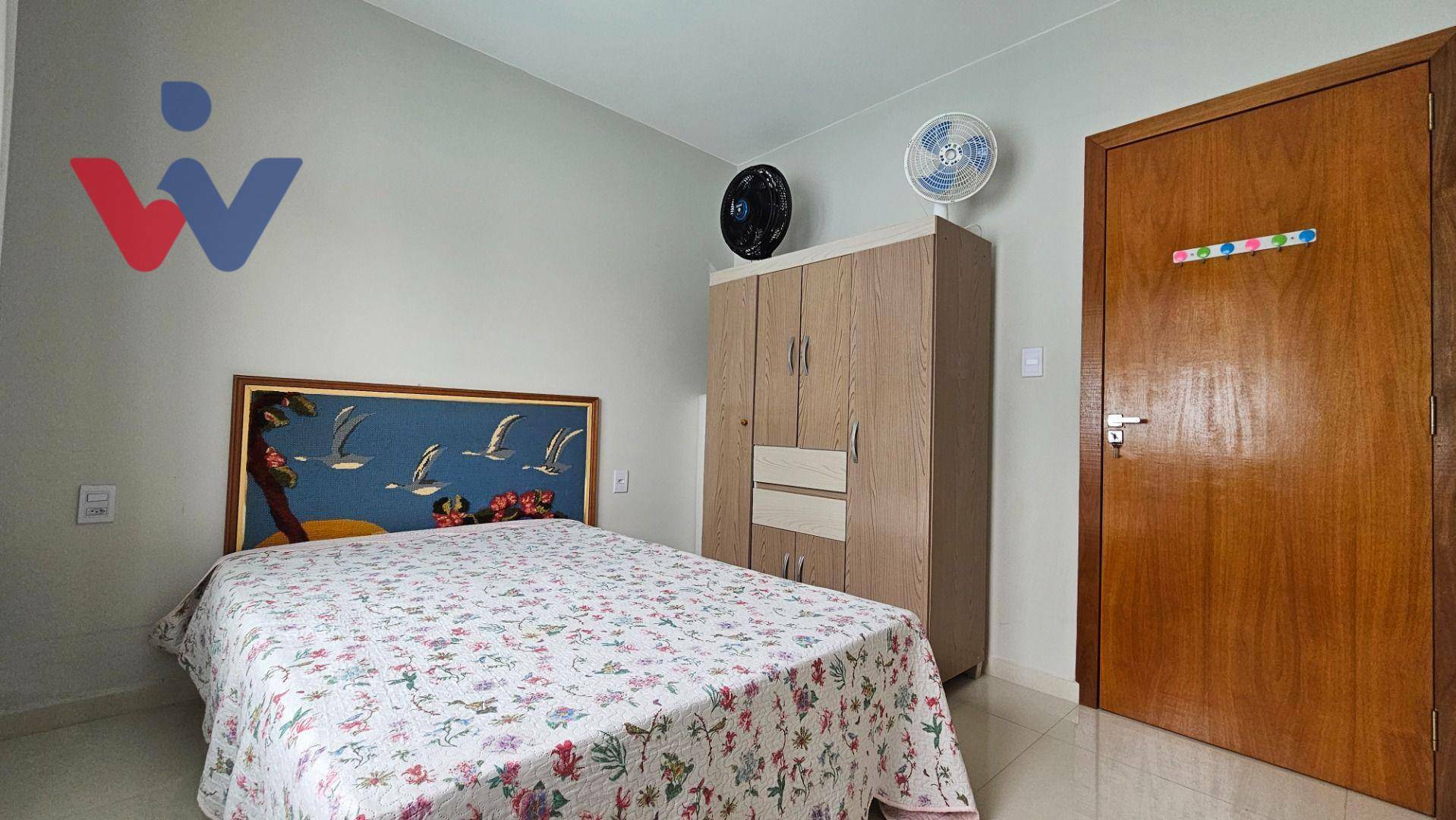 Casa à venda com 4 quartos, 130m² - Foto 32