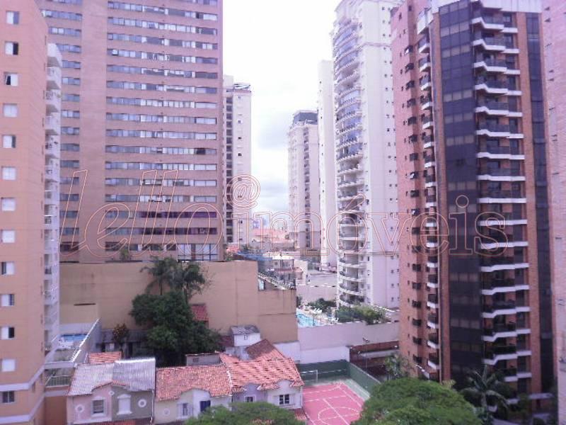 Apartamento para alugar com 3 quartos, 130m² - Foto 5