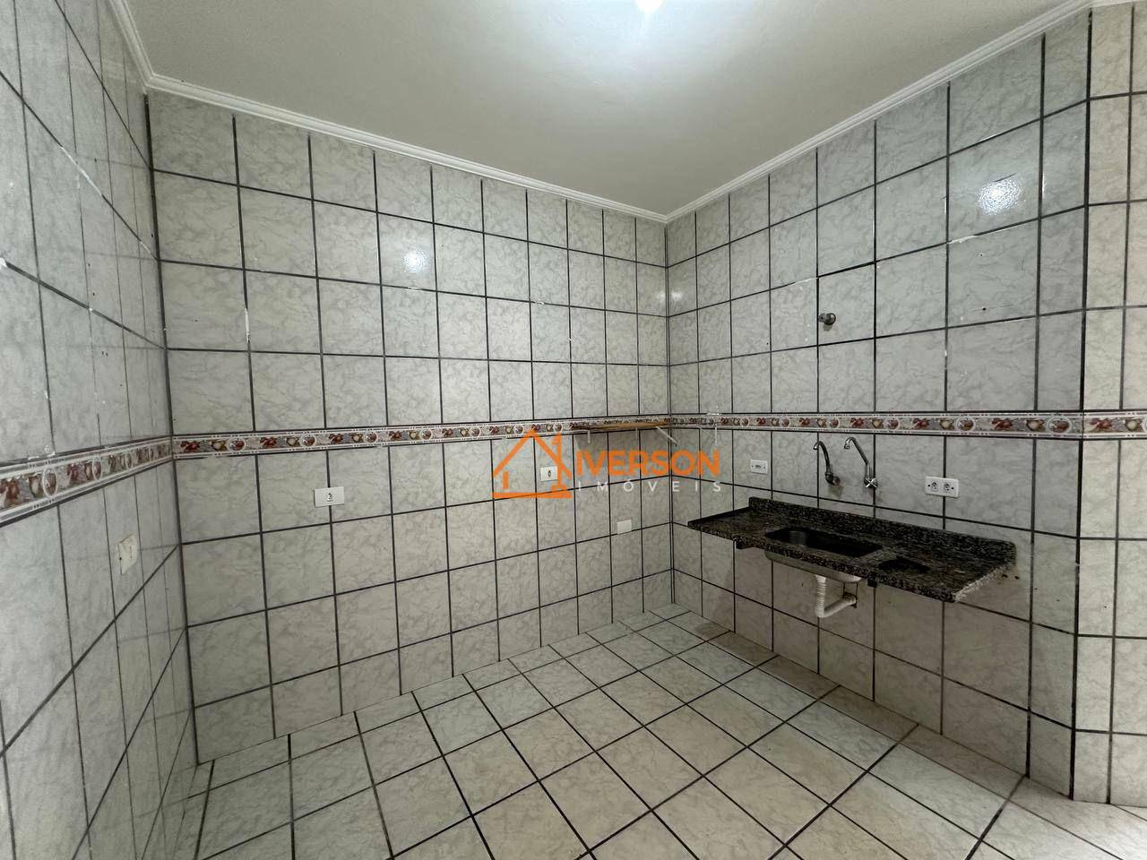 Apartamento para alugar com 2 quartos, 75m² - Foto 2