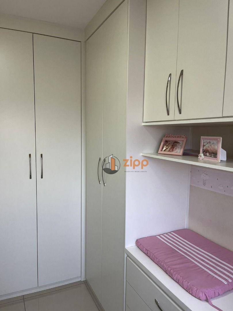 Apartamento à venda com 2 quartos, 72m² - Foto 25