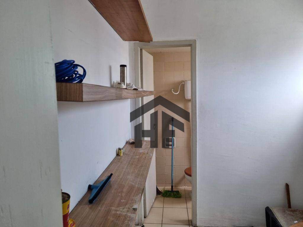 Apartamento à venda com 3 quartos, 118m² - Foto 18