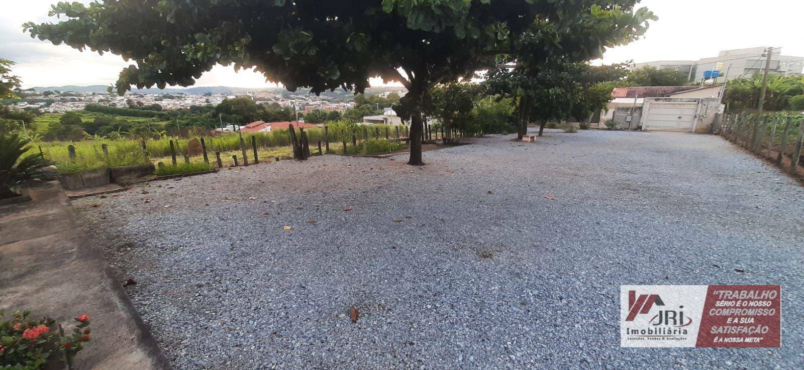 Chácara à venda e aluguel com 2 quartos, 926M2 - Foto 19