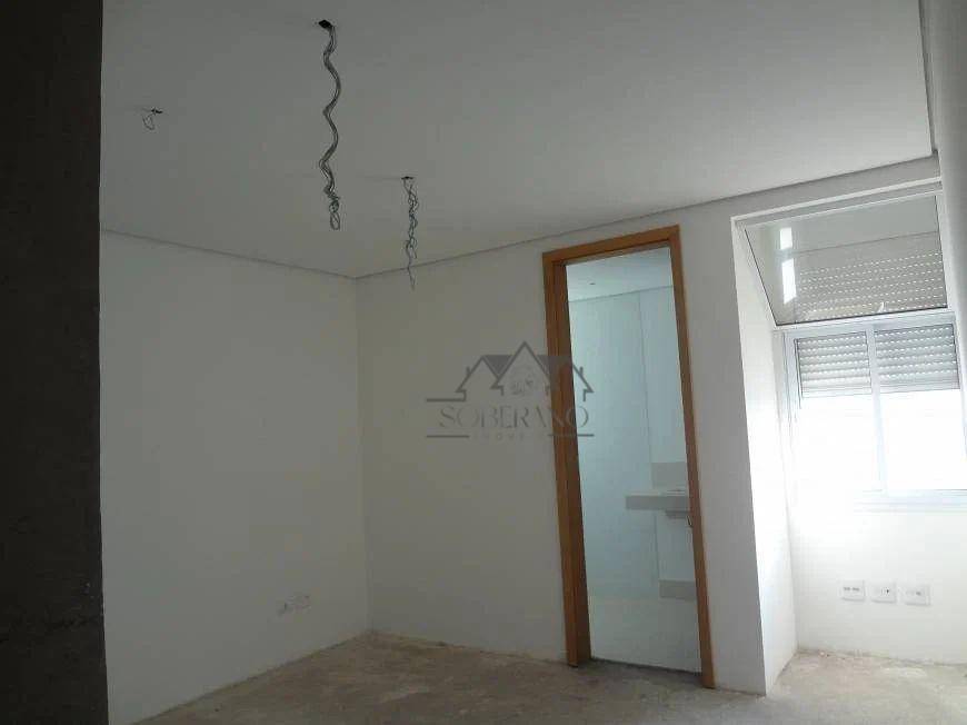 Apartamento à venda com 4 quartos, 227m² - Foto 17