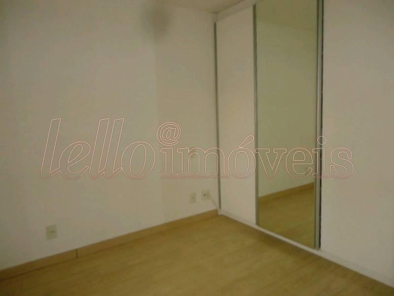 Apartamento para alugar com 3 quartos, 150m² - Foto 9