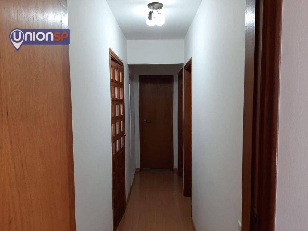 Apartamento à venda com 3 quartos, 90m² - Foto 8