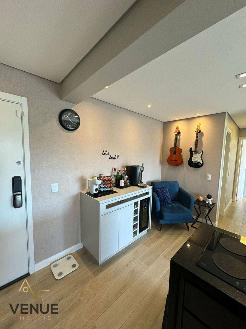 Apartamento à venda com 2 quartos, 66m² - Foto 33