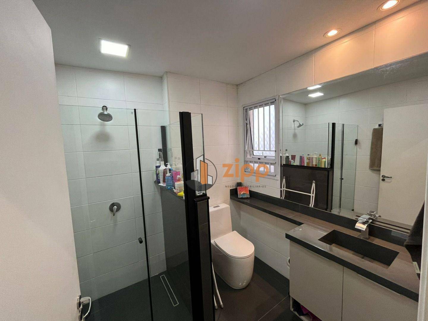 Apartamento à venda com 2 quartos, 42m² - Foto 17