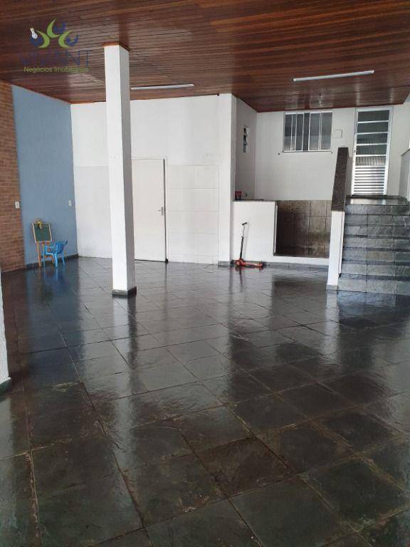 Sobrado à venda com 4 quartos, 298m² - Foto 5