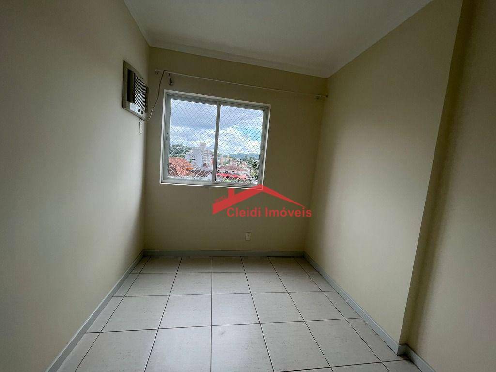 Apartamento à venda e aluguel com 2 quartos, 70m² - Foto 20