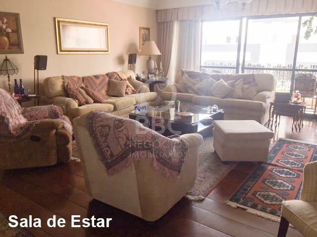 Apartamento à venda com 4 quartos, 254m² - Foto 2