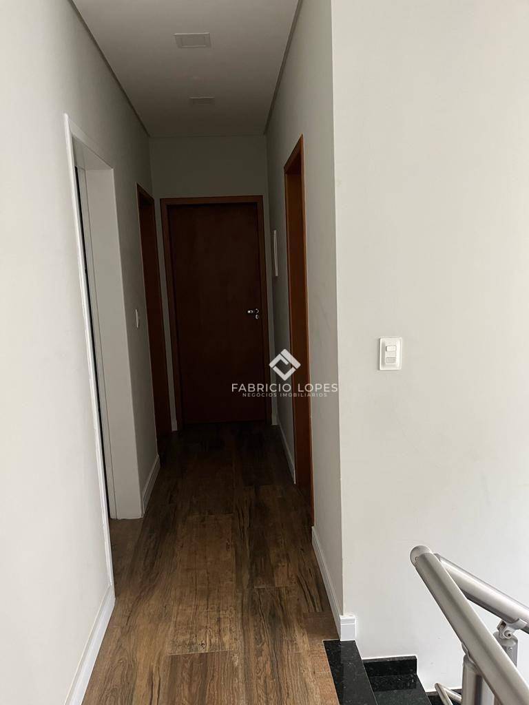 Casa à venda com 4 quartos, 252m² - Foto 19