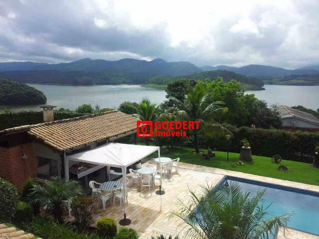 Chácara à venda com 3 quartos, 200m² - Foto 9