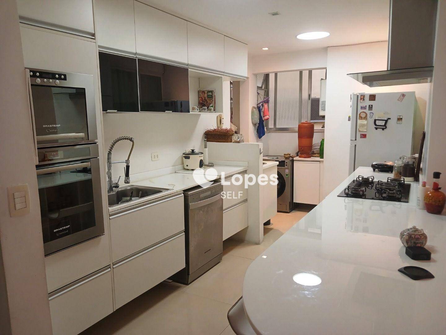 Apartamento à venda com 3 quartos, 119m² - Foto 4