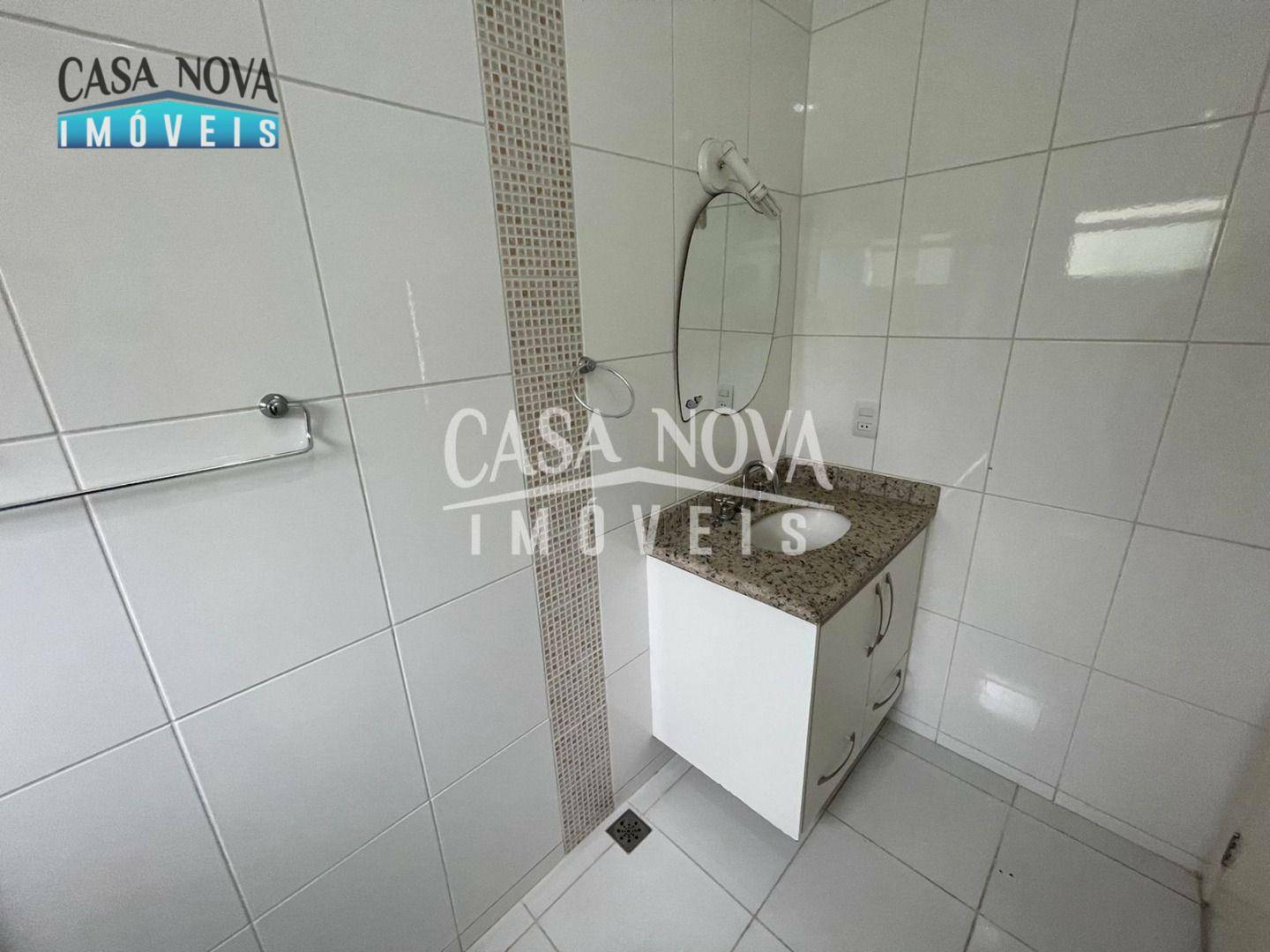 Casa de Condomínio para alugar com 3 quartos, 220m² - Foto 21