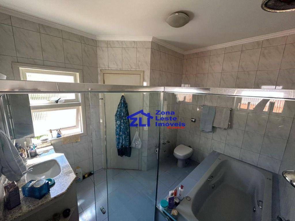 Sobrado à venda com 3 quartos, 267m² - Foto 4