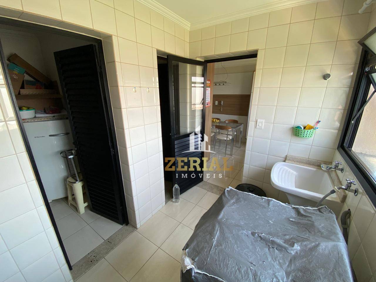 Apartamento à venda com 4 quartos, 143m² - Foto 35